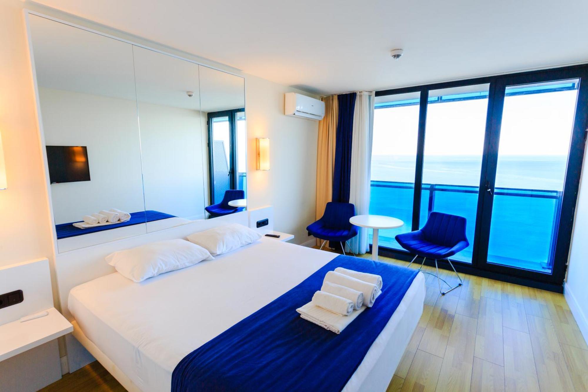 Orbi City Sea View Batumi Exterior photo